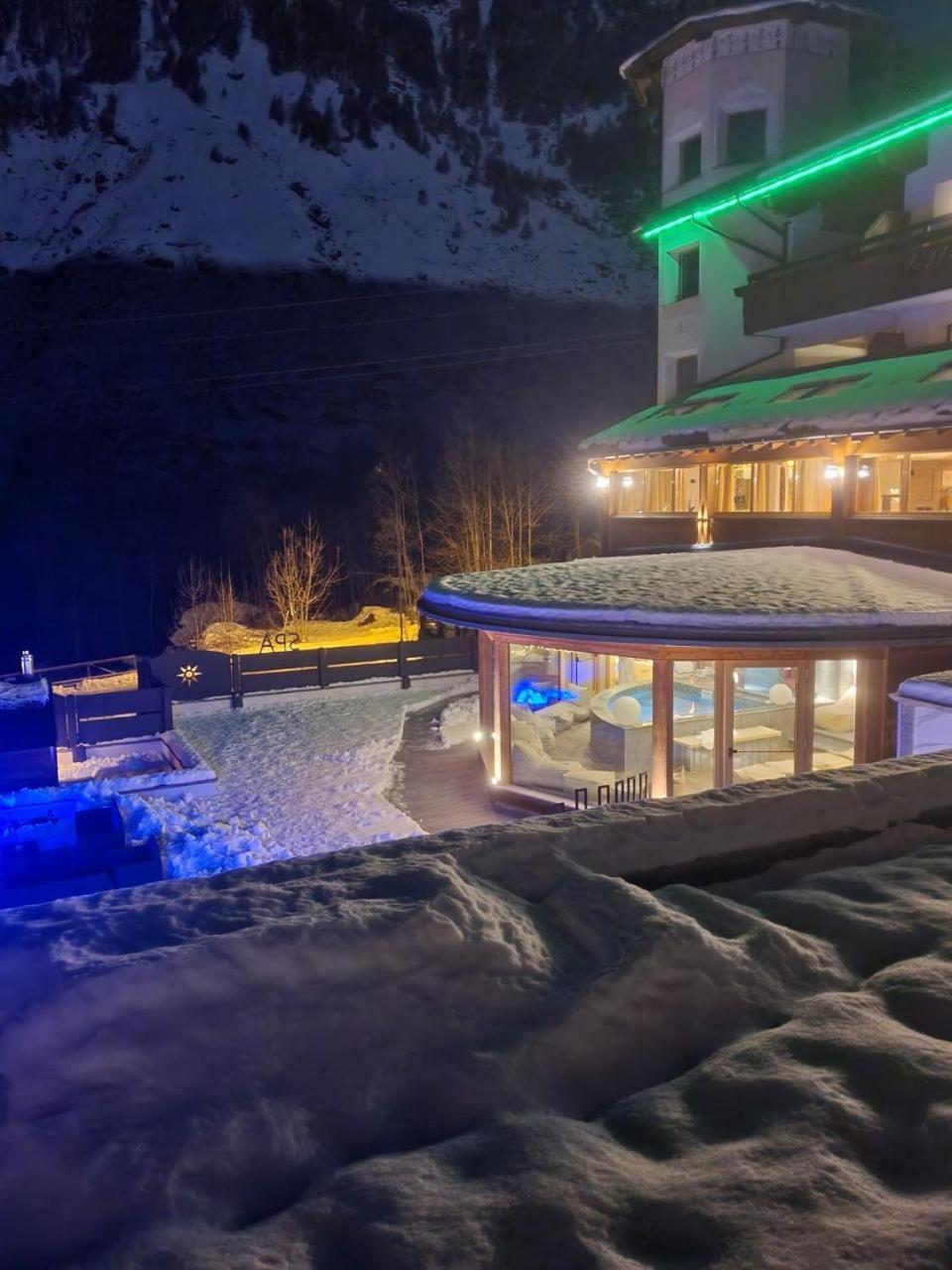 Alps Oriental Wellness Hotel Campodolcino Kültér fotó