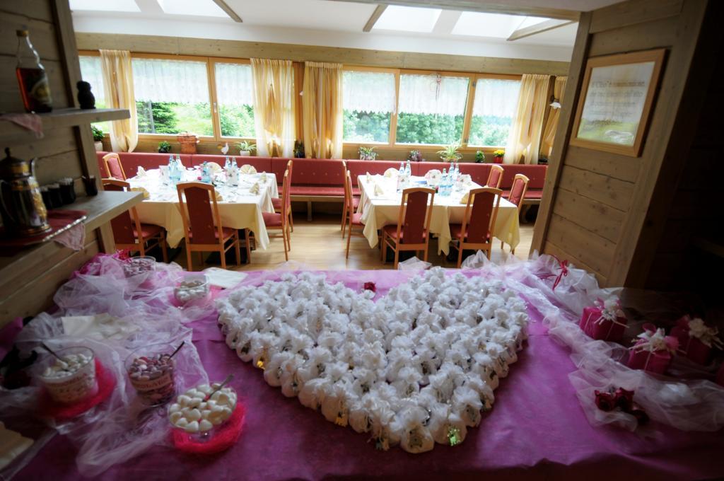 Alps Oriental Wellness Hotel Campodolcino Kültér fotó