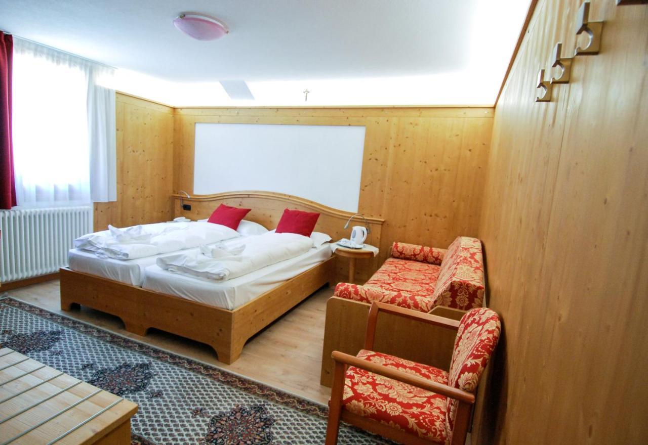 Alps Oriental Wellness Hotel Campodolcino Kültér fotó